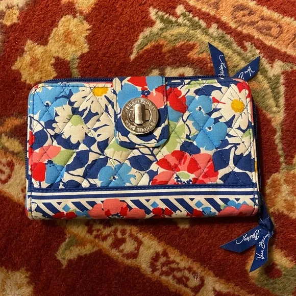 Vera Bradley purse and Wallet - Picture 5 of 8